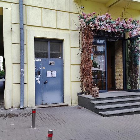 Apartments On Velyka Vasylkivska 47 キエフ エクステリア 写真
