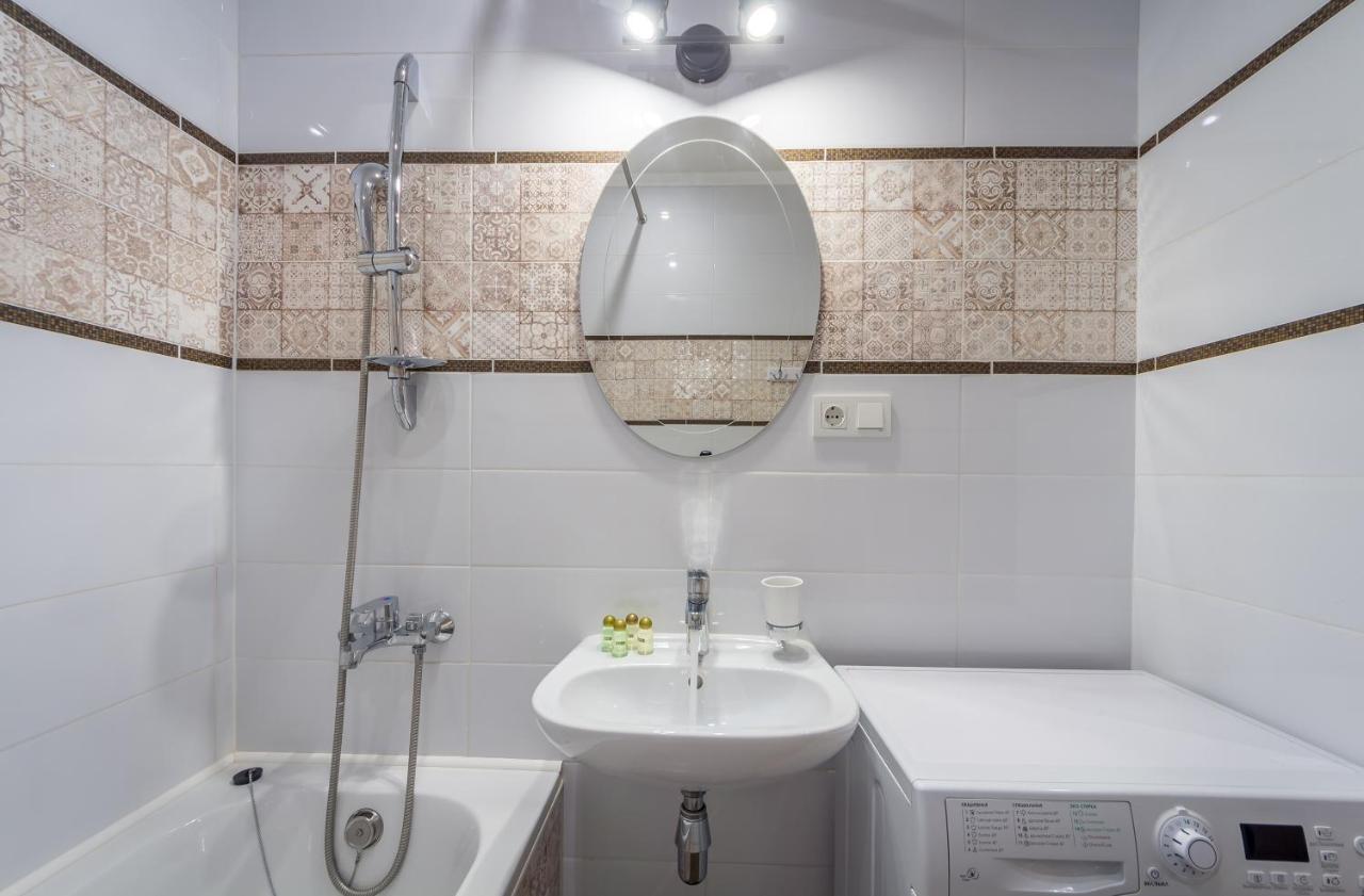 Apartments On Velyka Vasylkivska 47 キエフ エクステリア 写真