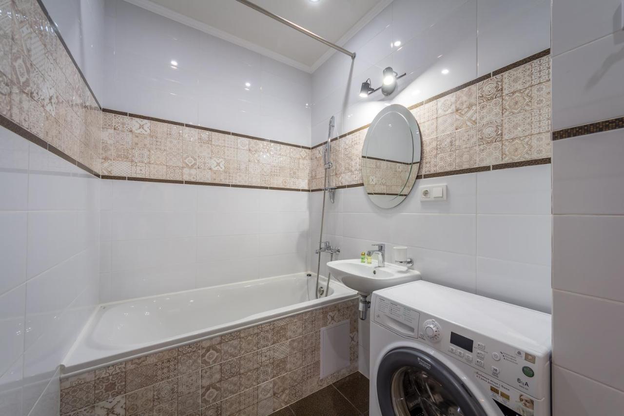 Apartments On Velyka Vasylkivska 47 キエフ エクステリア 写真