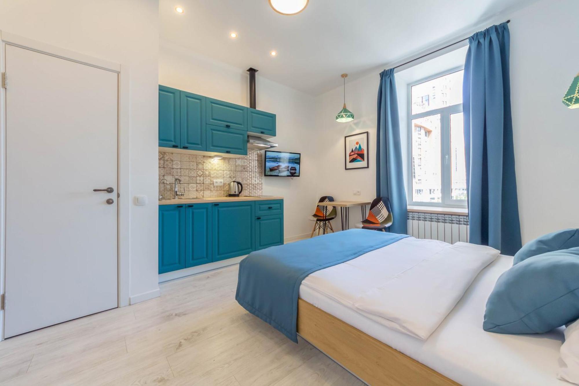 Apartments On Velyka Vasylkivska 47 キエフ エクステリア 写真